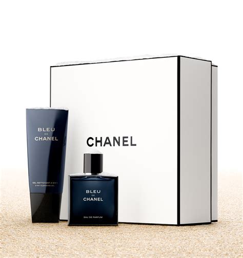 BLEU DE CHANEL Eau de Parfum Twist and Spray (EDP).